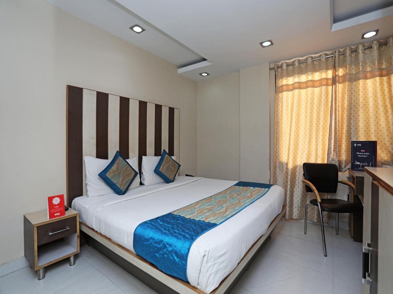 Hotel Balsons Continental Új-Delhi Kültér fotó