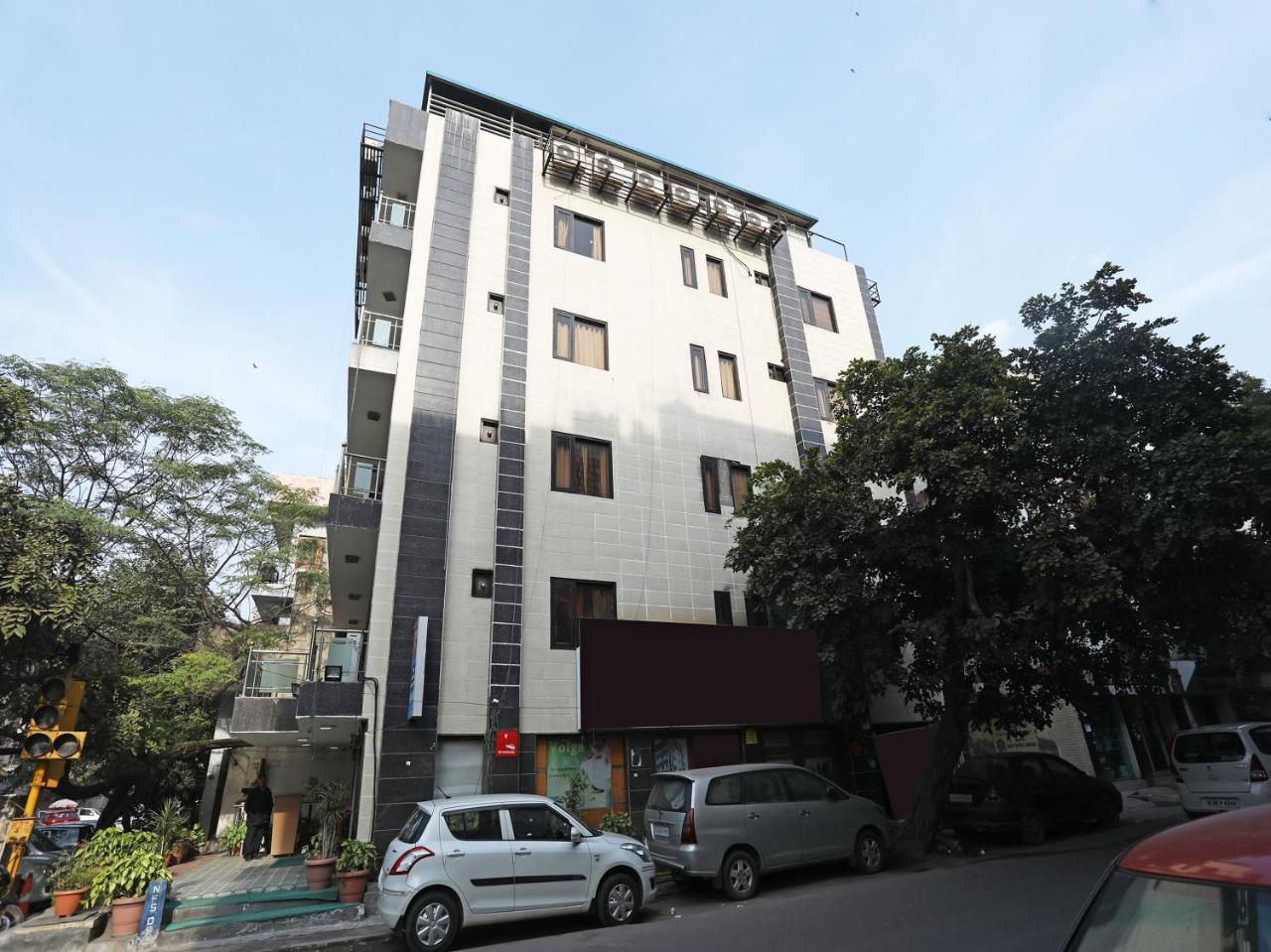 Hotel Balsons Continental Új-Delhi Kültér fotó