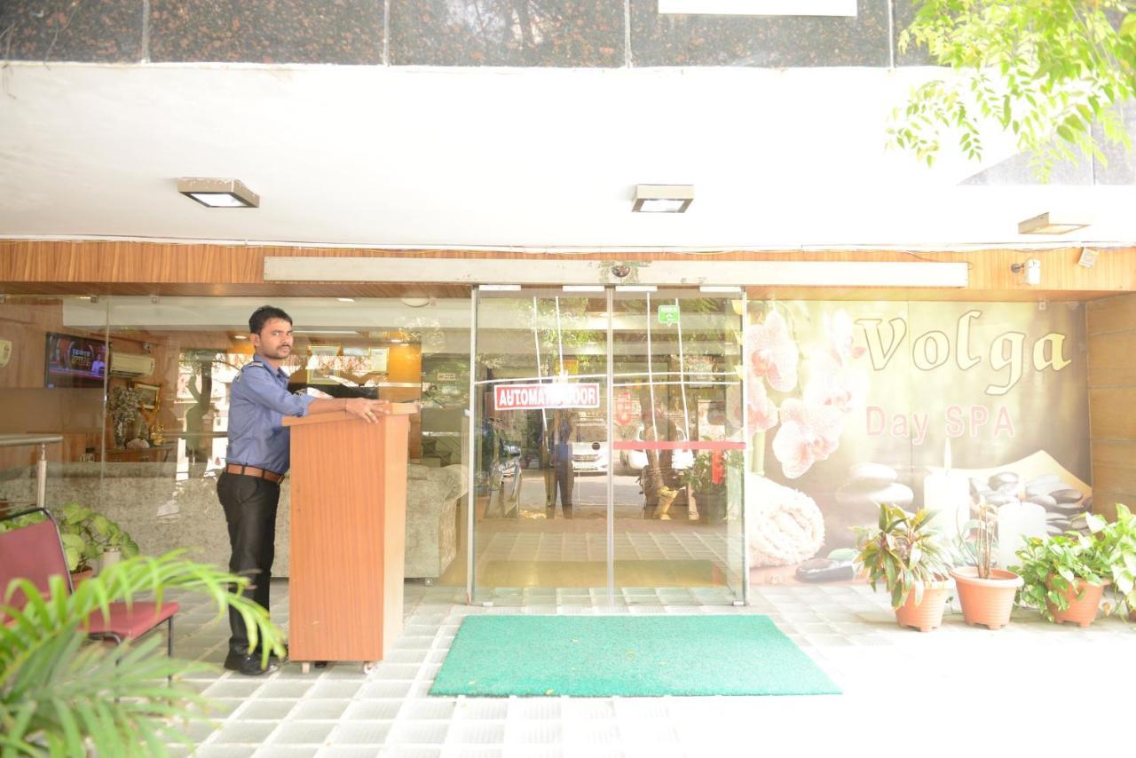 Hotel Balsons Continental Új-Delhi Kültér fotó